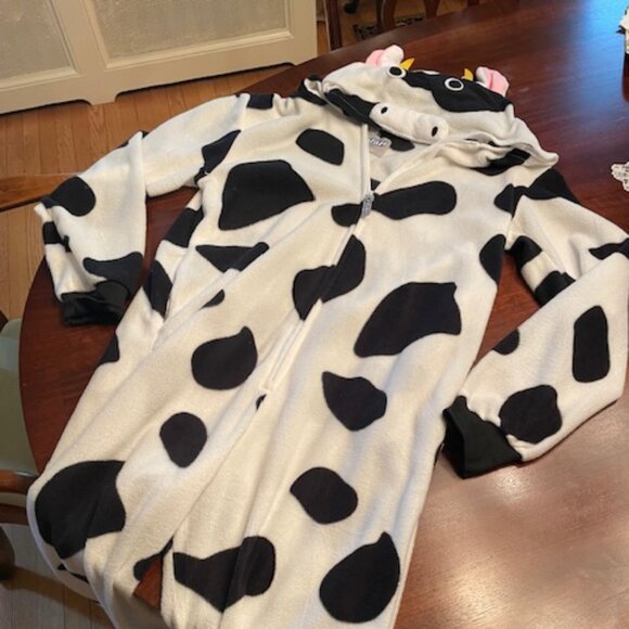 Adult Onesie - Cow Halloween Costume - Picture 1 of 3